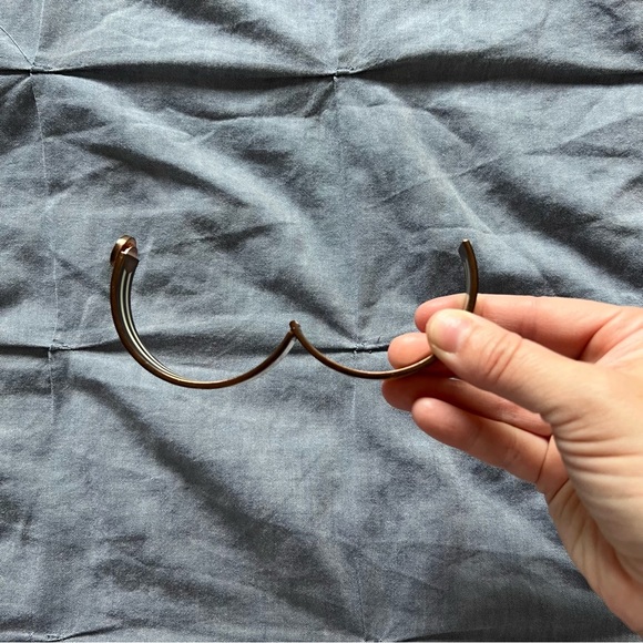 Henri Bendel Enamel Bracelet - Picture 5 of 5